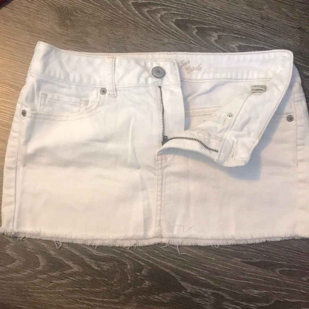 A. E skirt